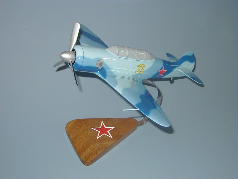 Yakovlev Yak-11 Airplane Model