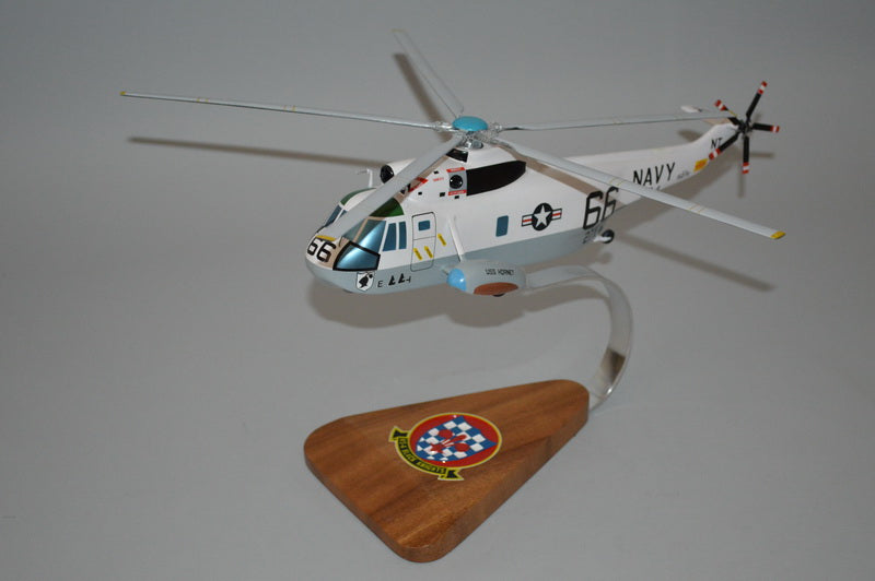 SH-3 Sea King Airplane Model