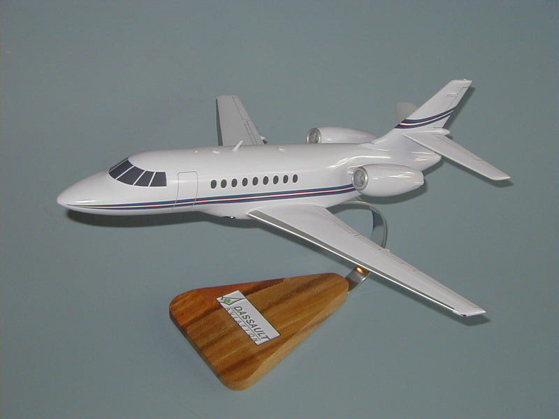 Falcon 2000 Airplane Model