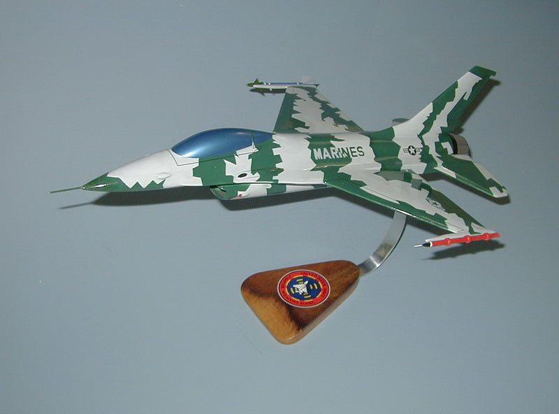 F-16 Falcon / USMC Airplane Model