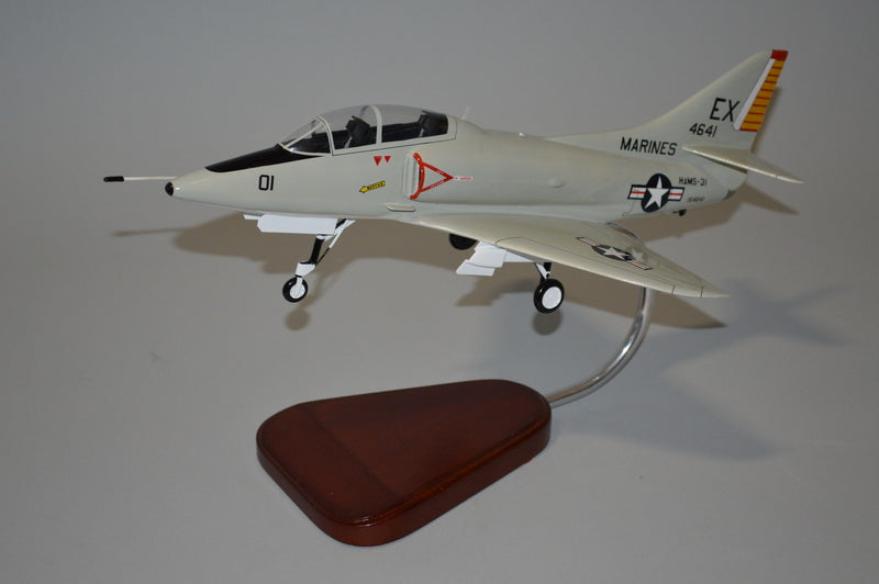 TA-4J Skyhawk / Clear canopy Airplane Model