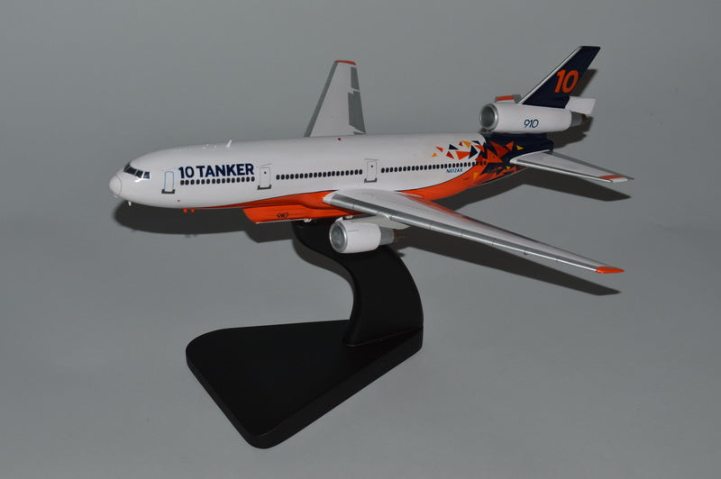 DC-10 / 10 Tanker N612AX (910) Airplane Model
