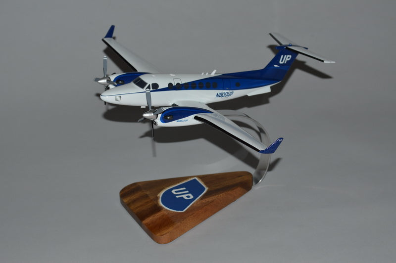 Raytheon Beechcraft 350 / Wheels Up Airplane Model