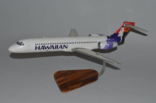 Boeing 717 / Hawaiian Airlines Airplane Model
