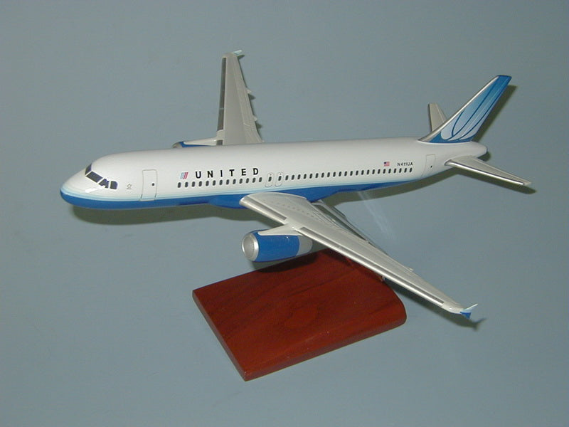 United Airlines Airbus 320 model