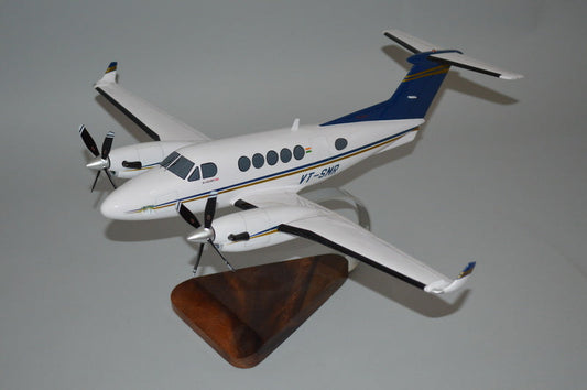 Raytheon B-200 Super King Air Airplane Model