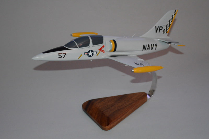 Aero L-39 Albatross trainer Airplane Model