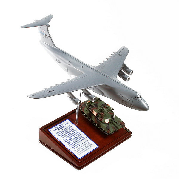 C-5 model with weapons Airplane Model