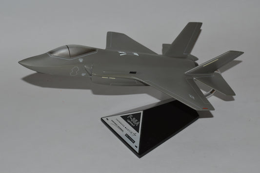 F-35A Joint Strike Fighter // USAF Airplane Model