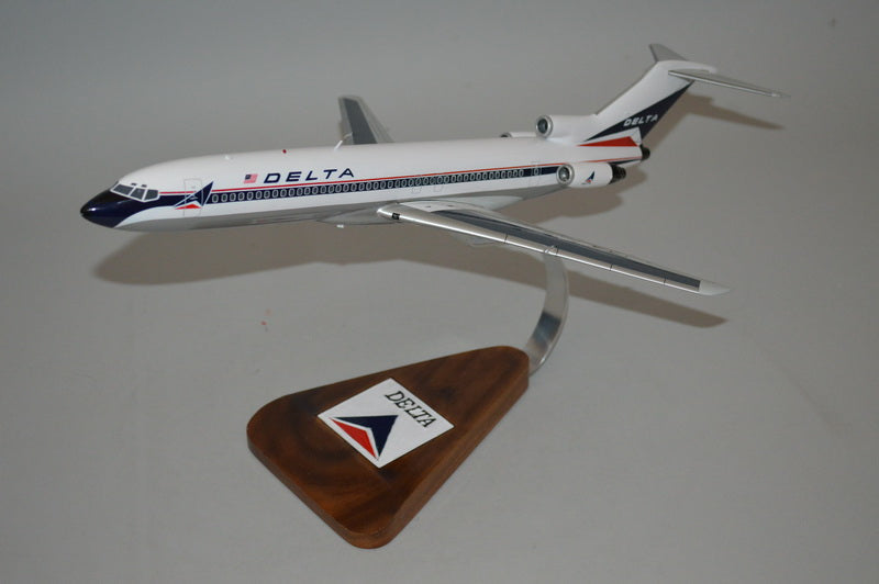 Delta Airlines 727 airplane model