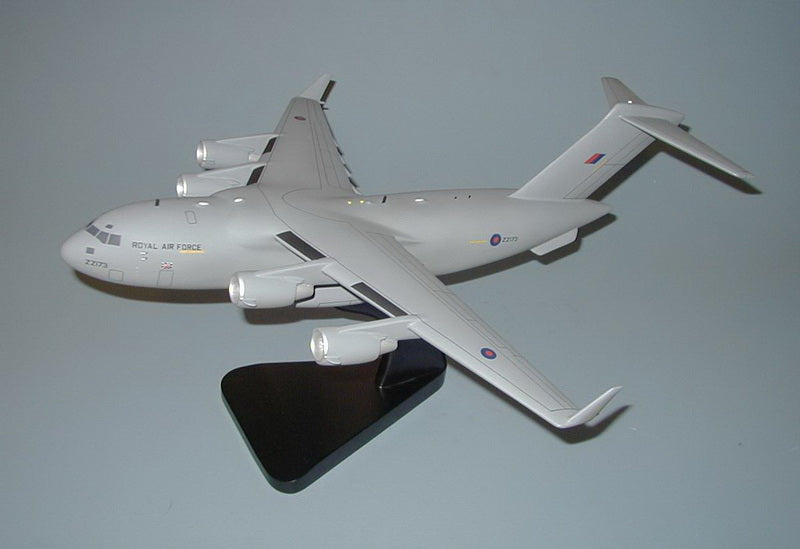 C-17 Globemaster // RAF Airplane Model