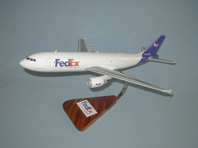 A-300 / FedEx Airplane Model