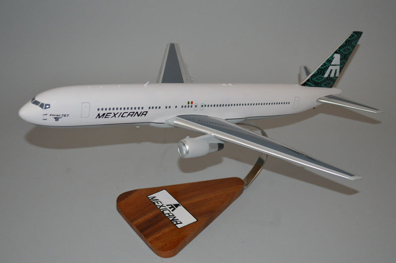 Boeing 767-300 / Mexicana Airplane Model