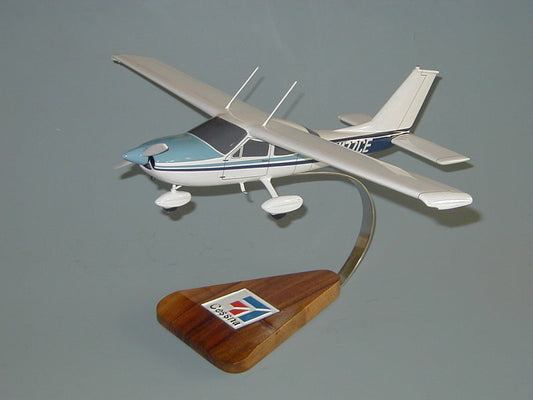 Cessna 177 Cardinal Airplane Model