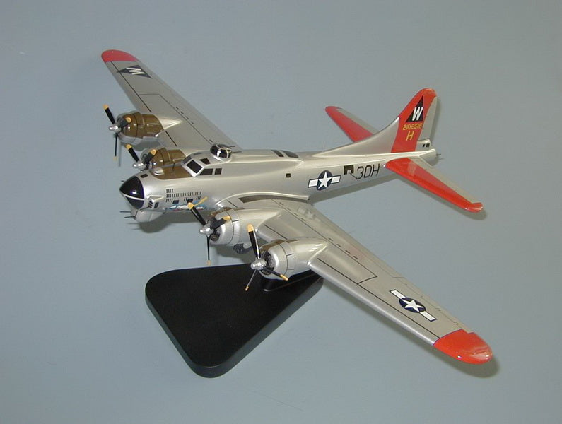 Aluminum Overcast B-17 mahogany wood airplane model