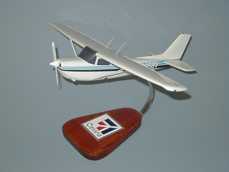 Cessna 172RG Skyhawk Airplane Model