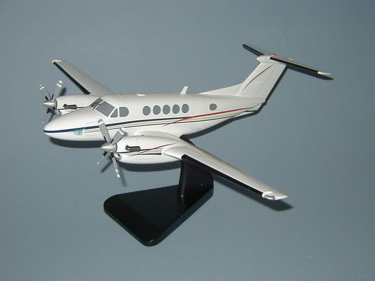 Super King Air B-200 Airplane Model