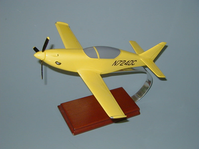 Performance Aircraft /Turbine Legend Airplane Model