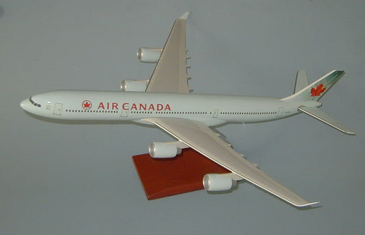 A-340 / Air Canada Airplane Model