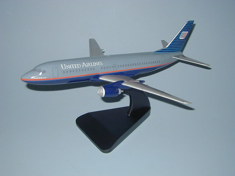 Boeing 737 / United Airplane Model