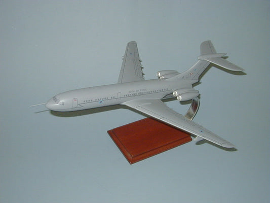 VC-10 / RAF Airplane Model