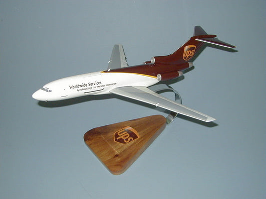 Boeing 727-100 / UPS Airplane Model