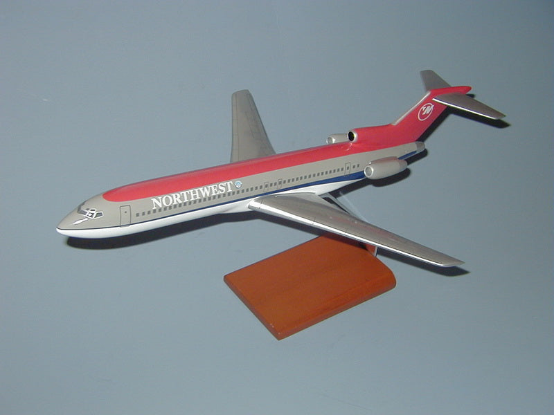 Boeing 727 / Northwest Airlines Airplane Model
