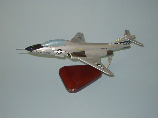 F-101 Voodoo - USAF Airplane Model