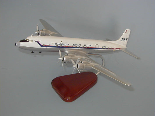 Douglas DC-7 / SAS Airplane Model