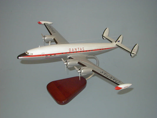 L-1049 Constellation / Qantas Airplane Model