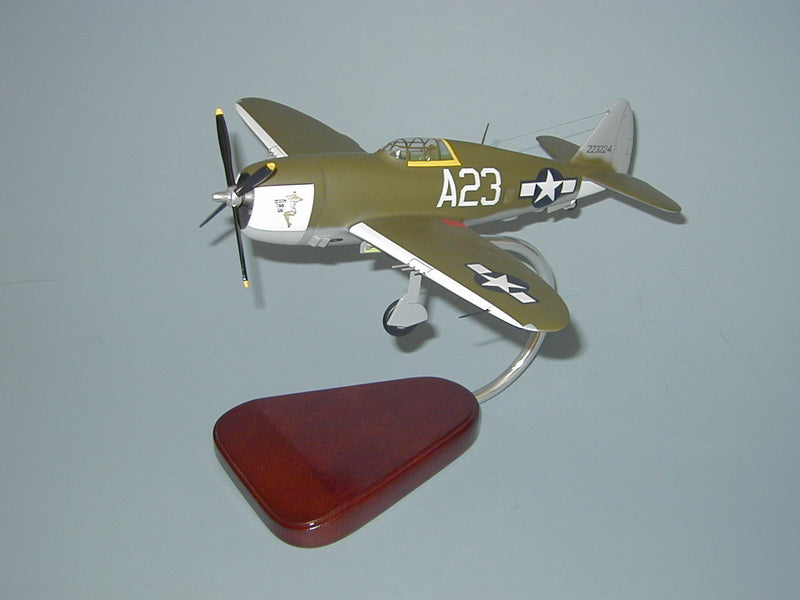 P-47B Razorback - Gear Down / /Clear Canopy Airplane Model – MAM ...
