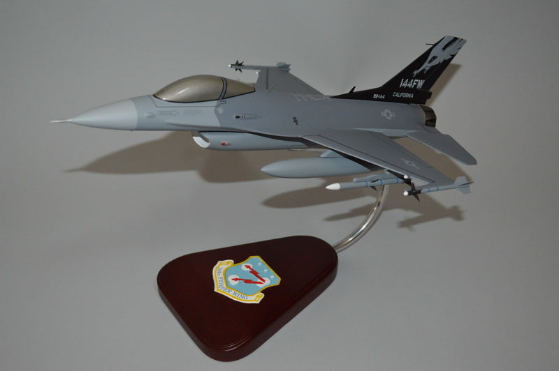 F-16 Falcon / 144 Fighter Wing Airplane Model