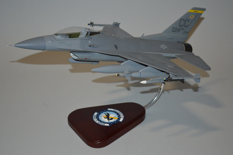 F-16C Falcon / Clear canopy Airplane Model