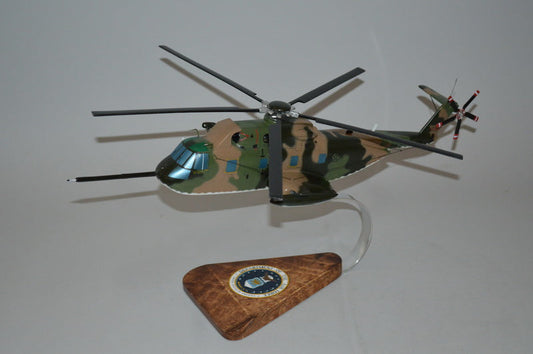 Sikorsky HH-3E Jolly Green Giant USAF helicoper model