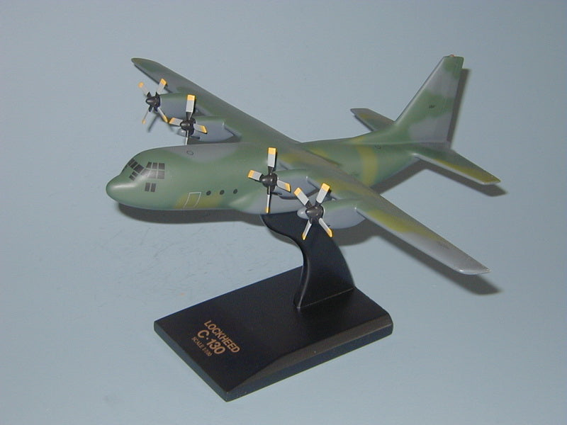 C-130 Hercules USAF airplane model