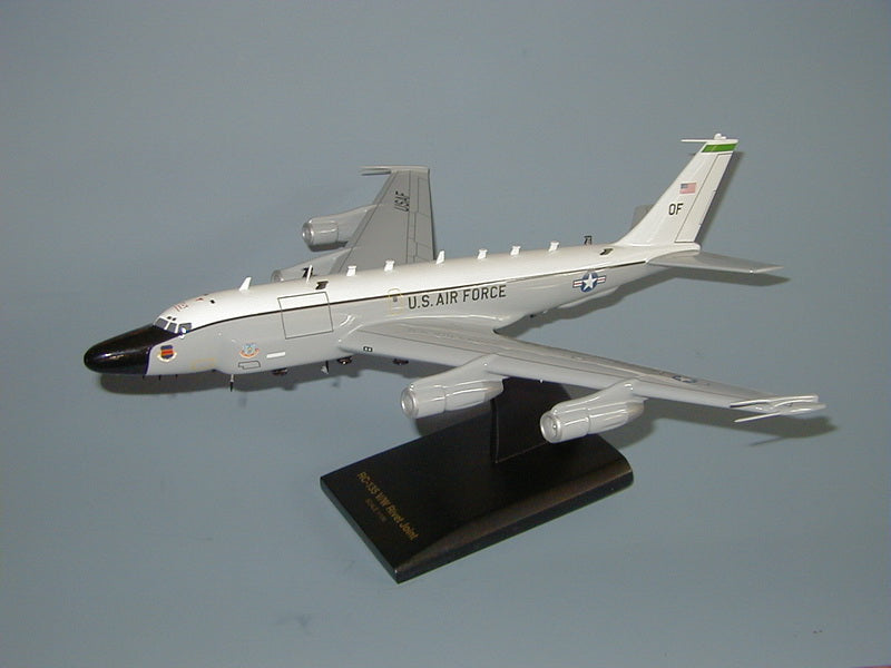 Engine Model Tf33 RC-135 Rivet Joint Airplane Model TF33 engines – MAM - Scalecraft