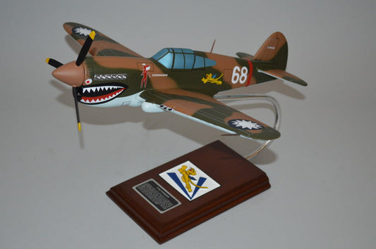 P-40 Warhawk Flying Tigers model