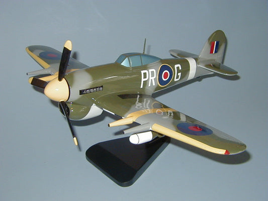 Hawker Typhoon / RAF Airplane Model