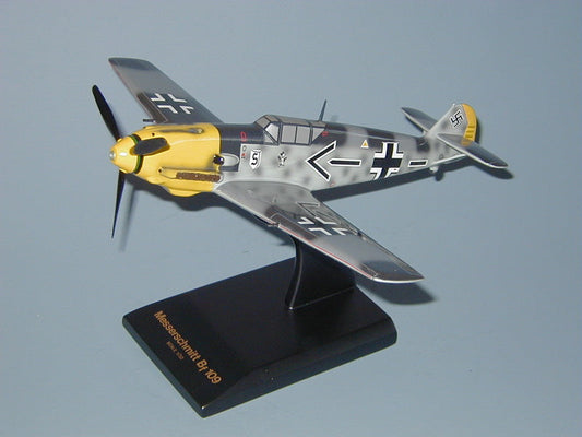 Me-109 Luftwaffe airplane model