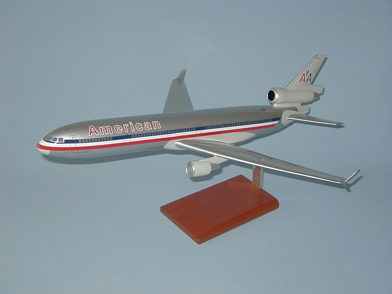 MD-11/ American Airplane Model