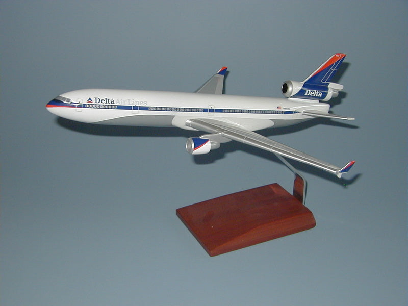 MD-11 - Delta Airlines Airplane Model