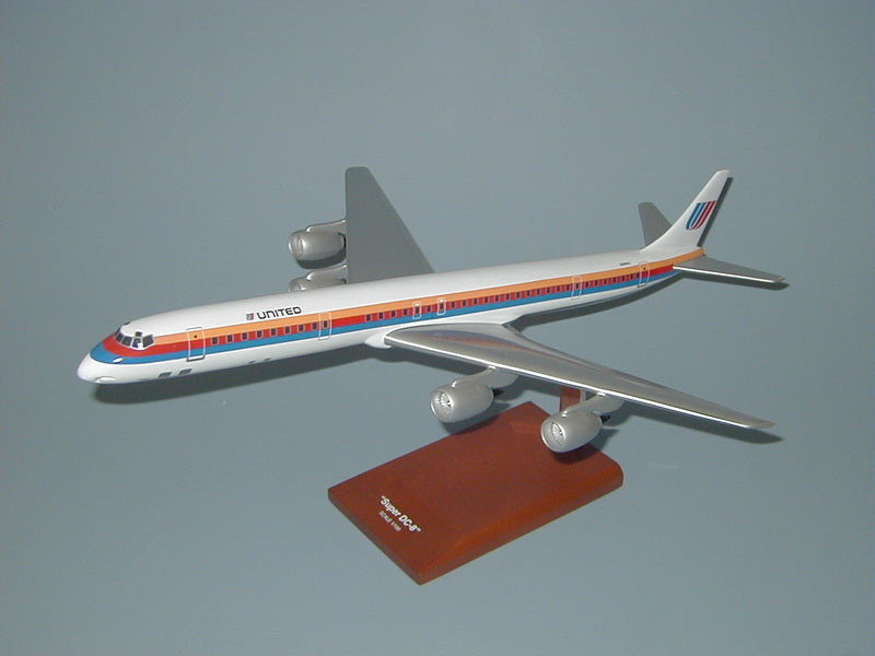 Douglas DC-8 United airplane model mahogany