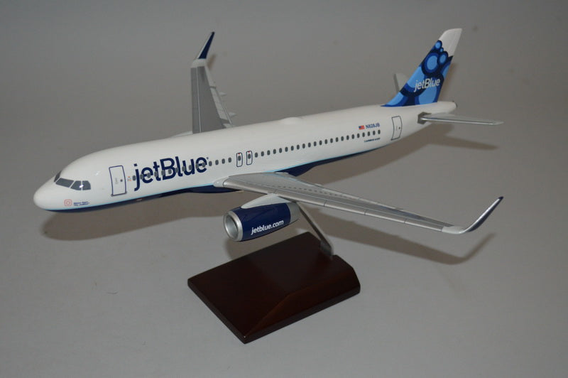 Airbus A-320 / Jet Blue Blueberries scheme Airplane Model