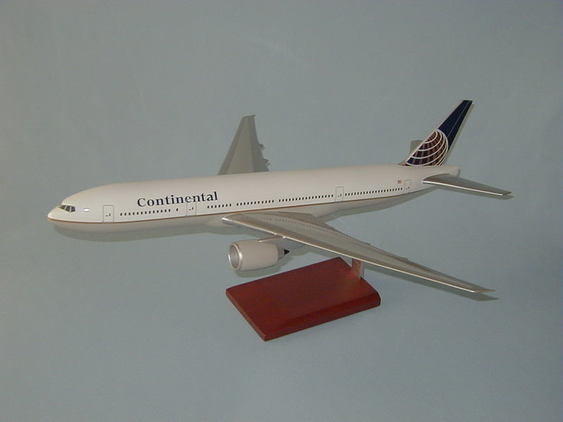 Boeing 777-200 / Continental Airplane Model