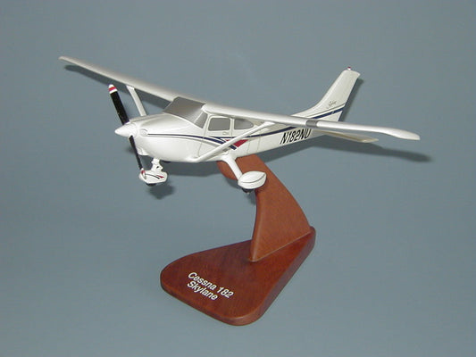Cessna 182 Skylane Airplane Model