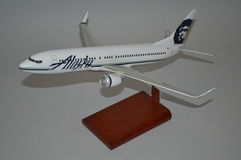 Boeing 737-800 / Alaskan Airplane Model