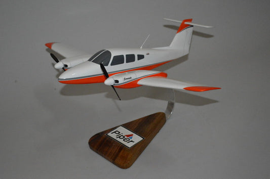 Piper PA-44 Seminole Airplane Model