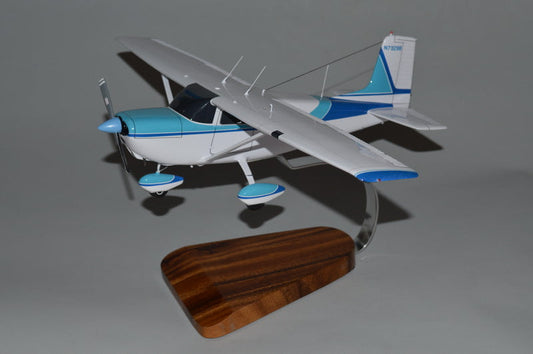 Cessna 172 Skyhawk square tail Airplane Model