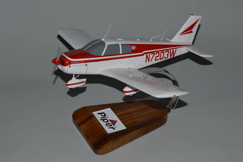 Piper PA-28-180 Cherokee Airplane Model