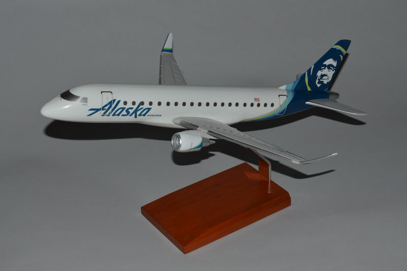 E175 Paper Model Embraer E175 Alaska Horizon Airplane Model – MAM - Scalecraft